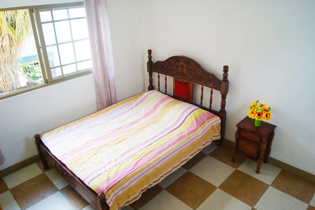 Hotel La Cuesta San Jose  Ruang foto